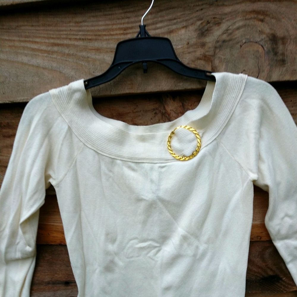 🆕Susie Rose Ivory Sweater Long Sleeves Junior Large 11/13